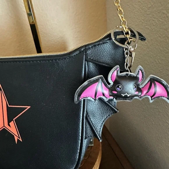 Jeffree Star Black Bat Wing Bag with unbranded 46” gold chain and bat keychain